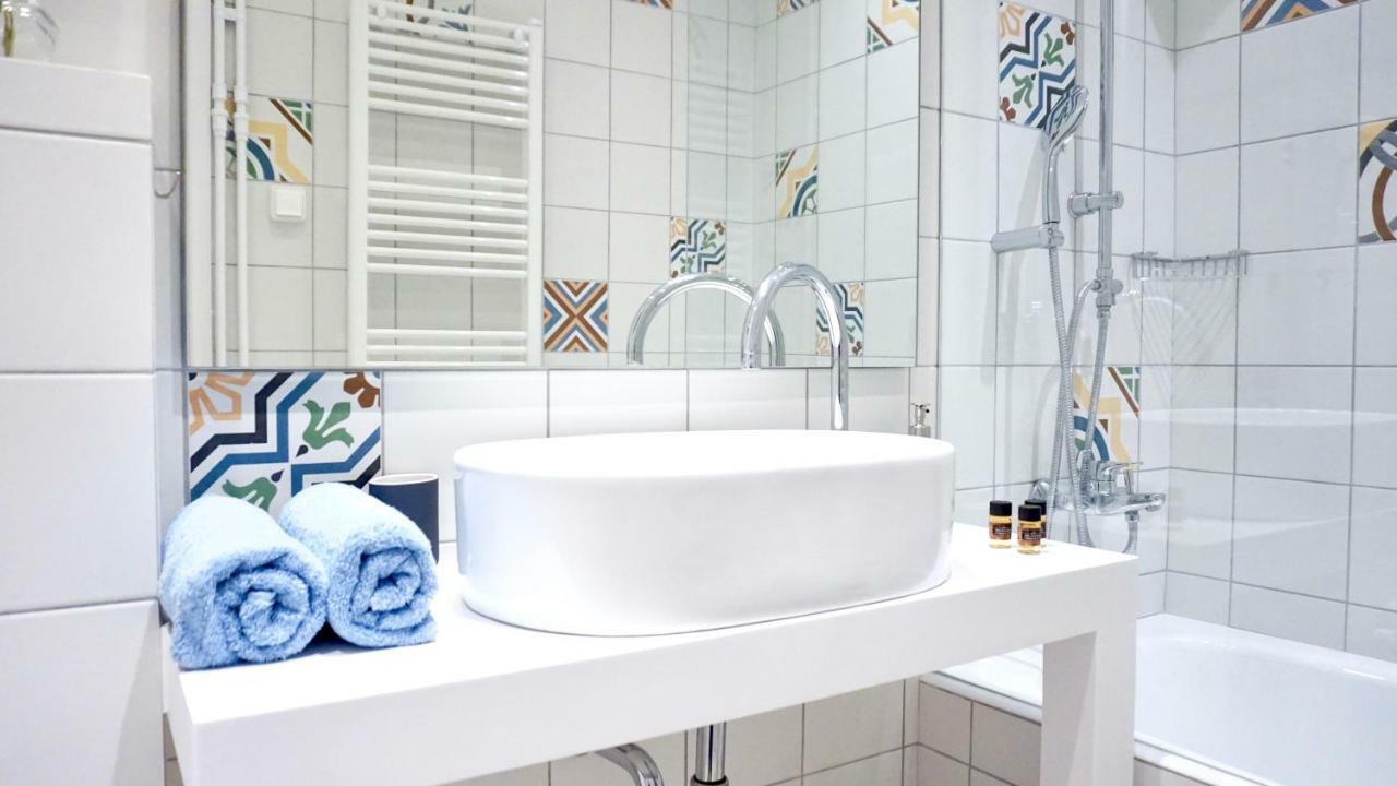 Modern & Central Apt In Athens Luaran gambar